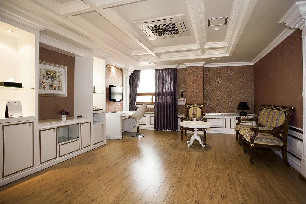 Gwangju Prado Hotel 광주 외부 사진
