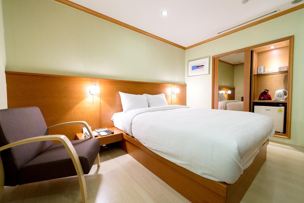 Gwangju Prado Hotel 광주 외부 사진