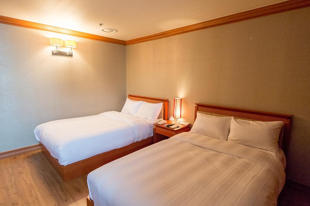 Gwangju Prado Hotel 광주 외부 사진