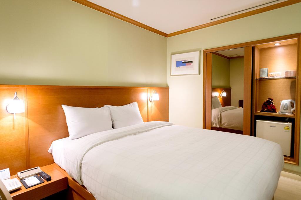 Gwangju Prado Hotel 광주 외부 사진